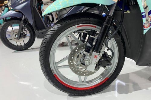 Kenali Bahaya Kerusakan Sokbreker pada Motor Anda