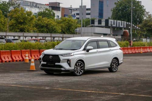 Toyota Siapkan Veloz Hybrid untuk Pasar Indonesia Tahun Depan