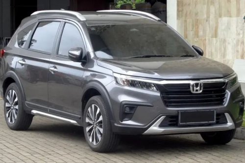 Perbandingan LSUV Bekas Suzuki XL7 dan Honda BR-V 2022: Pilih Mana?