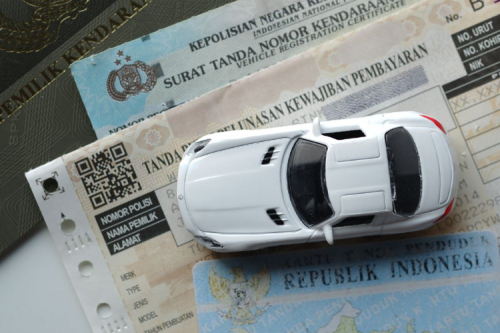 Penjelasan Soal Bayar Pajak Kendaraan dengan Meminjam KTP Pemilik Lama