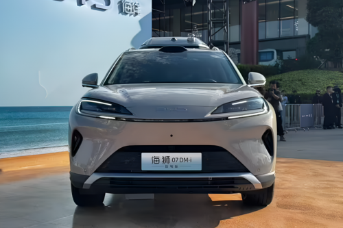 BYD Siap Luncurkan Sealion 07 Plug-in Hybrid