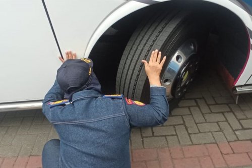 Naik Bus Saat Libur Panjang, Penumpang Diimbau Cek Laik Jalan