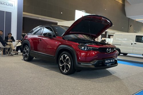 Mazda MX-30 Diskon Rp 50 Juta di PEVS 2025