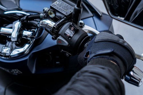 Tips Pengereman Motor: Rem Depan Harus Lebih Pakem