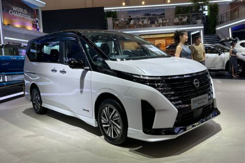 Adu Canggih MPV Hybrid GIIAS 2025: Wuling vs Honda vs Nissan vs Toyota