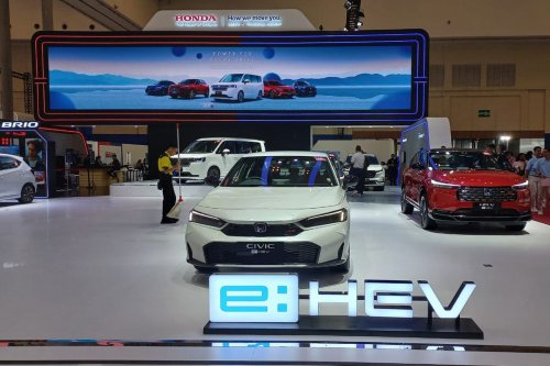 Penjualan Mobil Hybrid Honda Tembus 25 Persen
