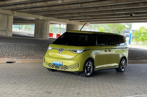 Mengemudikan VW ID. Buzz: Pengalaman Unik Mobil Listrik Minibus