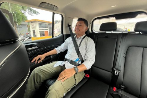 Perbandingan GWM Tank 300 dan Toyota Fortuner: Mana yang Unggul?