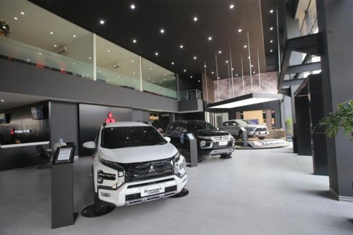 Diler Mitsubishi Cempaka Putih dan Matraman Tutup Sementara karena Aksi Massa