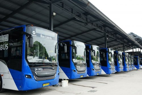 Transportasi Publik di Jakarta Mulai Gratis | Mengapa Mobil Diesel Bekas Masih Jadi Favorit? | Begini Cara Bayar Denda Tilang Elektronik