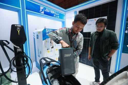 Proyek Motor Nasional: Basis Riset &amp; Produksi di Indonesia