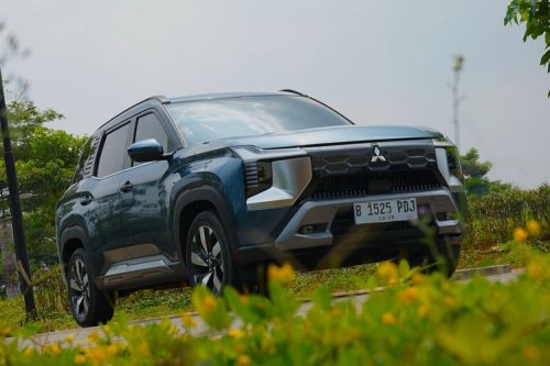 Kencan Singkat Mitsubishi Destinator, SUV Keluarga Bermesin Turbo