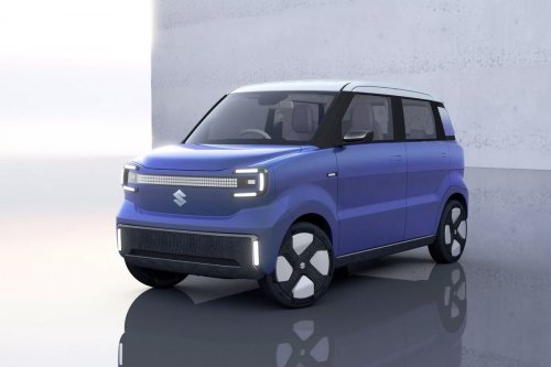 Suzuki Vision e-Sky: Mobil Listrik Mini di Japan Mobility Show 2025