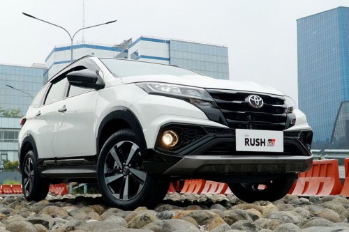 Diskon Rush Tembus Rp 28 Juta, Jadi SUV RWD Termurah Toyota