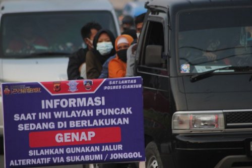 Ganjil Genap Jakarta, Standar Wajib Mobil China