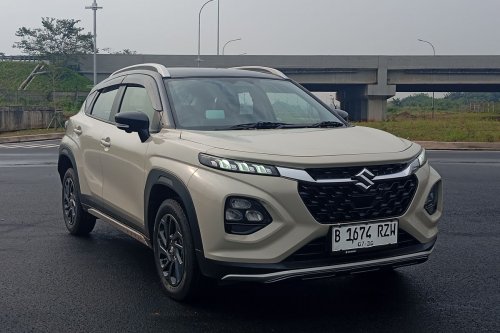 Review Lengkap Suzuki Fronx SGX: Desain, Konsumsi BBM, dan Pajak