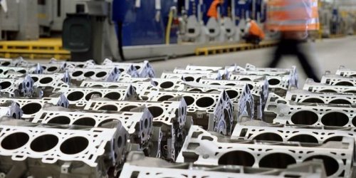 Penurunan Penjualan Mobil Picu Gelombang PHK di Sektor Otomotif