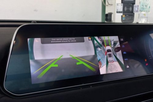 Ulik Kelebihan dan Kekurangan Fitur Unggulan GWM Ora 03