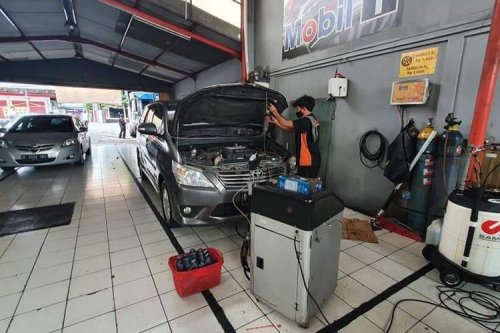 Plus Minus Mobil Diesel dan Etanol di Motor Tua