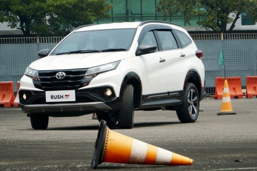 Toyota Rush Jadi LSUV Terlaris di Indonesia Sepanjang 2025