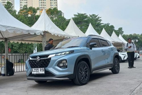 Suzuki Fronx Jadi Favorit Crossover di GIIAS 2025