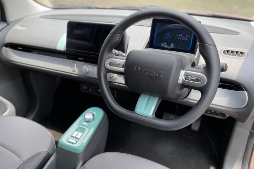 Bahas Interior Changan Lumin, Kabin Simpel dengan Warna Cerah