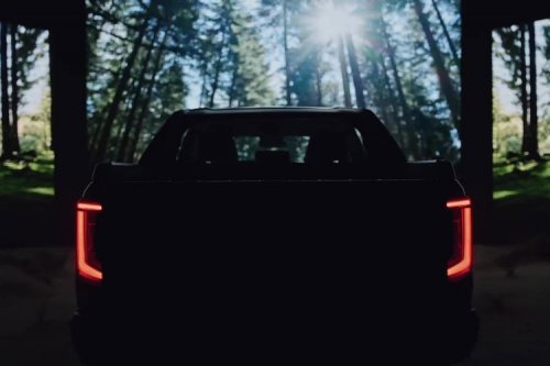 Toyota Hilux Travo: Debut Global di Thailand 10 November 2025