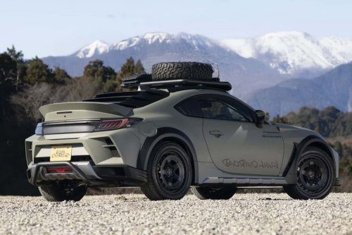 Modifikasi Toyota GR86: Sedan Sport Siap Reli