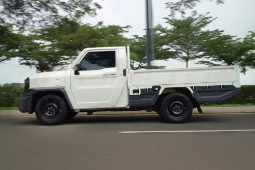 Komparasi Pikap: Mahindra Scorpio Vs Toyota Hilux Rangga