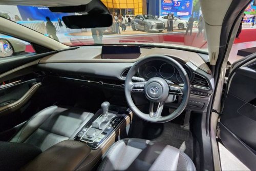 Komparasi Mazda CX3 Pro AutoExe vs Honda HR-V e:HEV, Mana Lebih Baik?