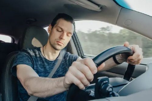 Pentingnya Sahur yang Cukup untuk Menjaga Fokus Berkendara