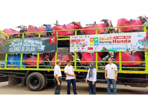 Dukung Mudik Aman, AHM Berangkatkan 2.572 Konsumen Setia dan 1.112 Motor Hondanya ke Kampung Halaman