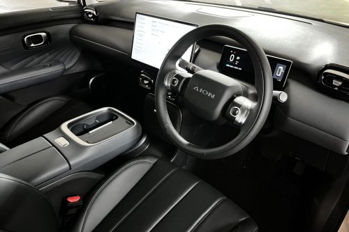 Berkendara Mobil Listrik: Jangan Asal Bejek Gas Terus-menerus