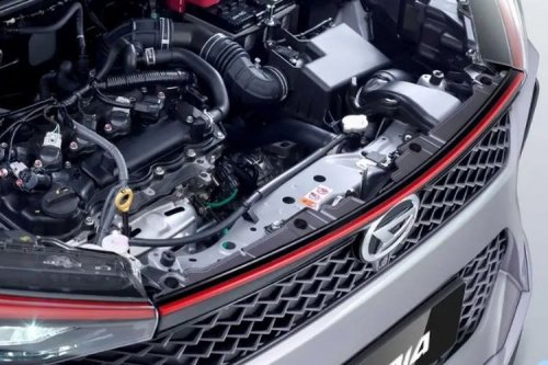 Pilih Avanza atau Xenia: Fitur, Mesin, dan Komparasi Harga