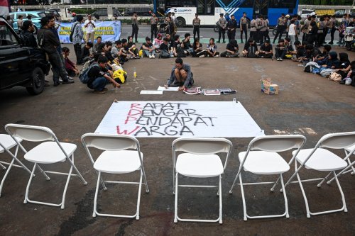 Ada Aksi Penyampaian Pendapat 1 Tahun Prabowo-Gibran: Simak Jalur Alternatifnya