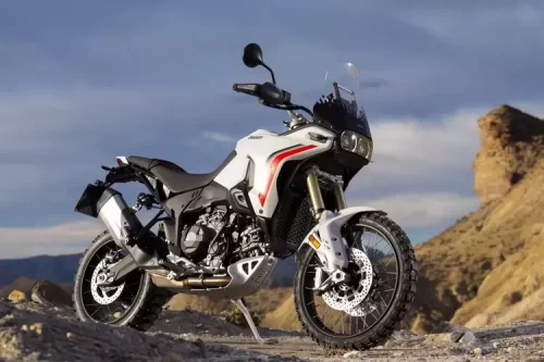 Ducati DesertX 2026: Evolusi Off-Road dengan Mesin V2 890 cc