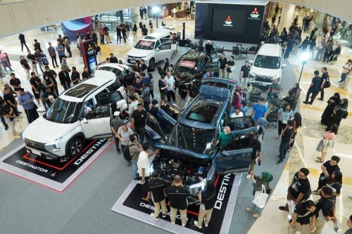 Mitsubishi Destinator, Mudah Bikin Jatuh Hati