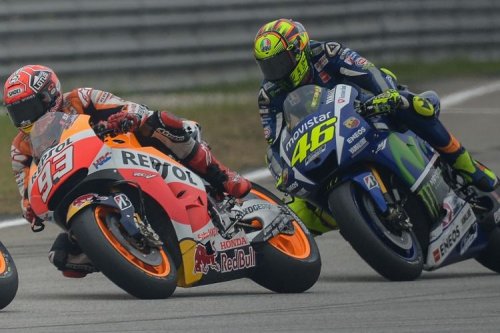Nostalgia Sepang Clash: Lorenzo Sebut Rossi Harusnya Didiskualifikasi