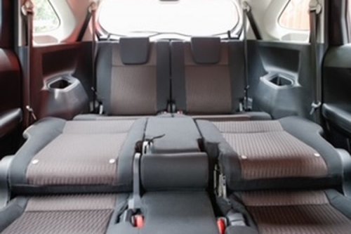 Update Harga Toyota Veloz, MPV Fitur Canggih dan Kabin Lapang