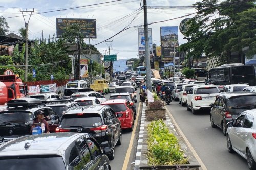 Kena Macet di Puncak: Begini Saran Ahli Soal Penggunaan Rem Tangan