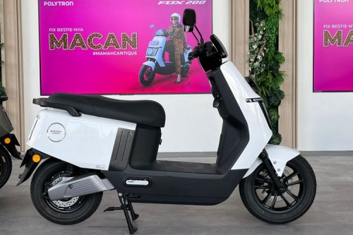 Spesifikasi Motor Listrik Polytron Fox 200, Jarak Tempuh 85 Km