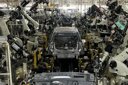 Rocky Hybrid dan Pabrik Baru, Langkah Karbon Netral Daihatsu Indonesia