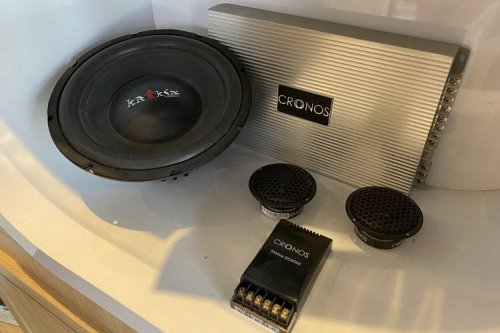 Speaker Mobil: Perbaiki atau Ganti? Simak Penjelasannya!