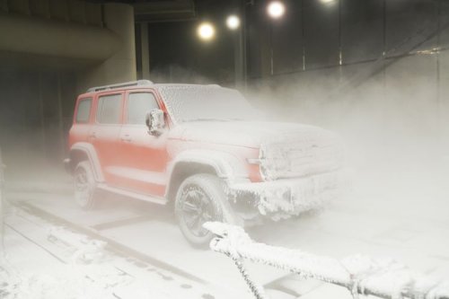 GWM Tank 300 Diesel Jadi Mobil Ekspedisi di Antartika