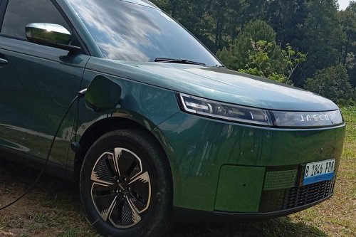 Pakai Platform Sama, Ini Bedanya Jaecoo J5 EV dengan Omoda E5