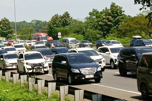 Macet Mudik Bikin Lelah Ekstrem? Hindari dengan Cara Ini