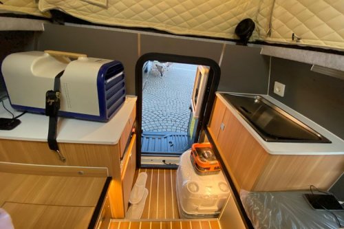 Inovasi Toyota Hilux Rudy Heart: Dari Gagal Modifikasi Jadi Motorhome