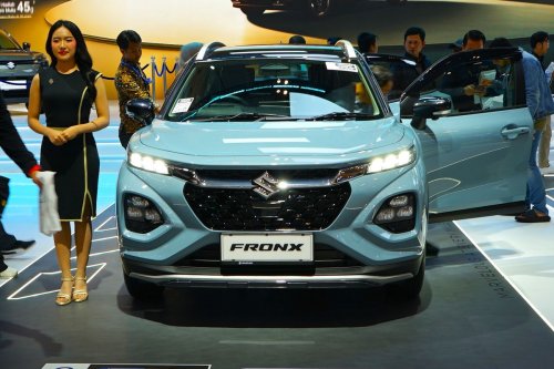 Update Harga Suzuki Fronx: Langsung Jadi Hybrid Terlaris