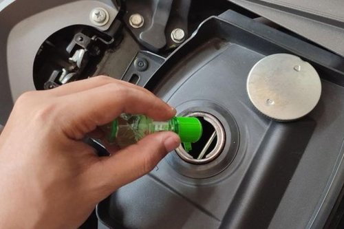 Minyak Kayu Putih Dicampur Pertalite Bikin Irit BBM? Ini Penjelasan Ahli