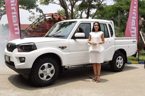 Komparasi Pikap: Mahindra Scorpio Vs Toyota Hilux Rangga